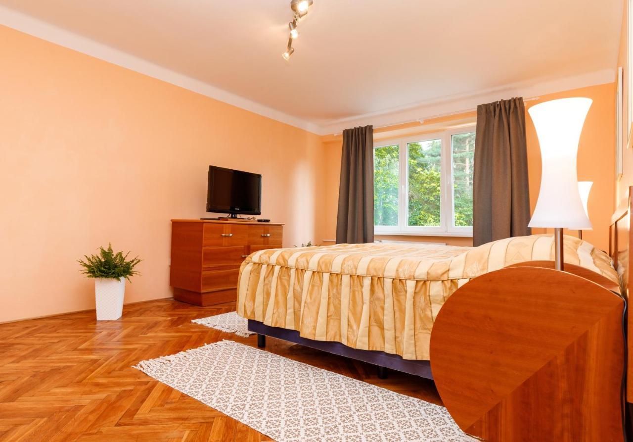 Apartments Tgm 11 Karlovy Vary Exterior photo