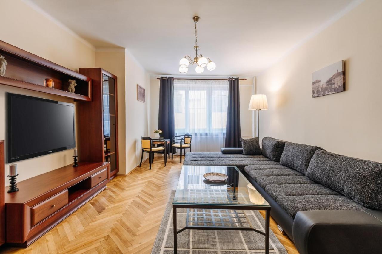 Apartments Tgm 11 Karlovy Vary Exterior photo