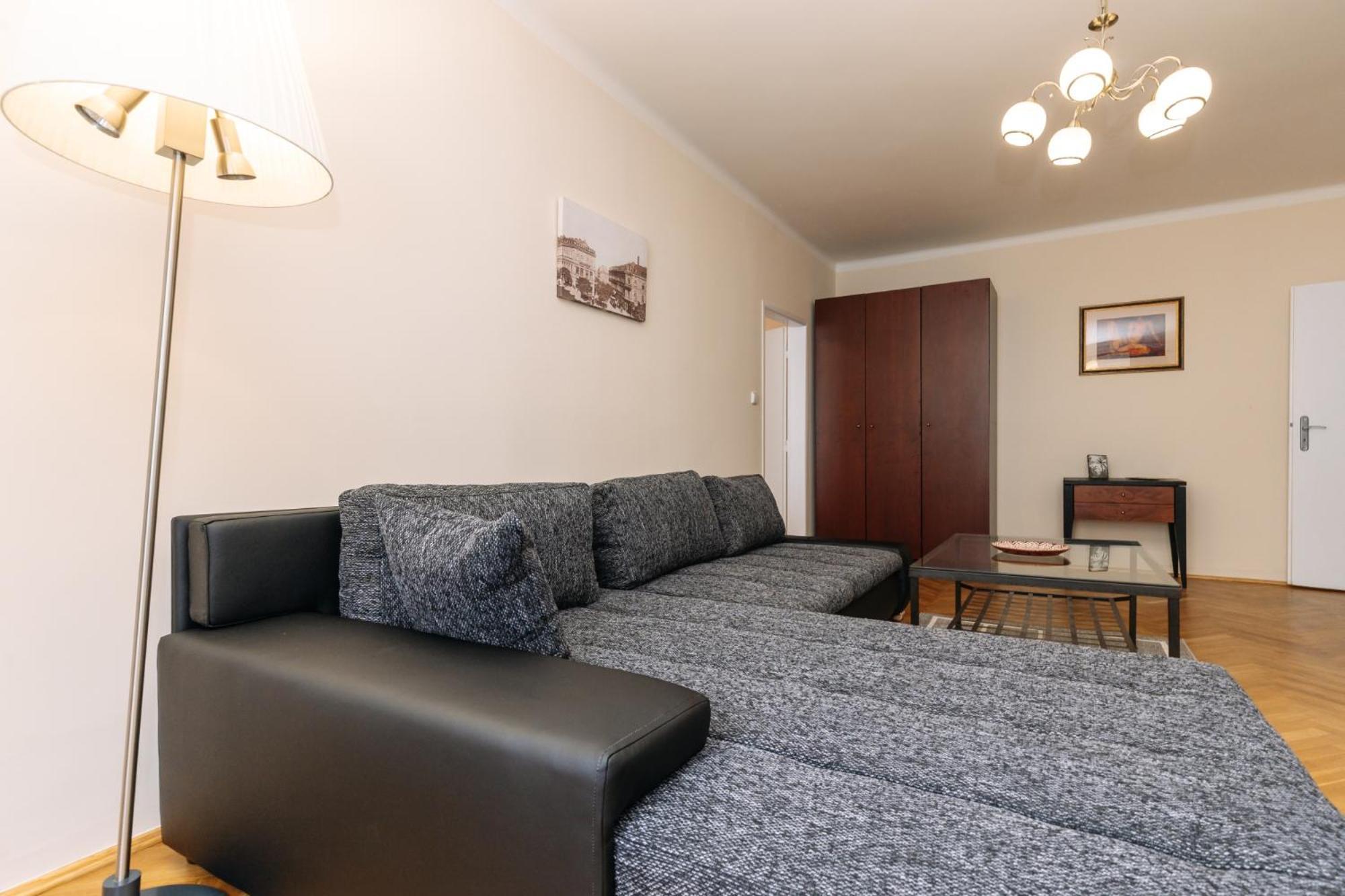 Apartments Tgm 11 Karlovy Vary Room photo